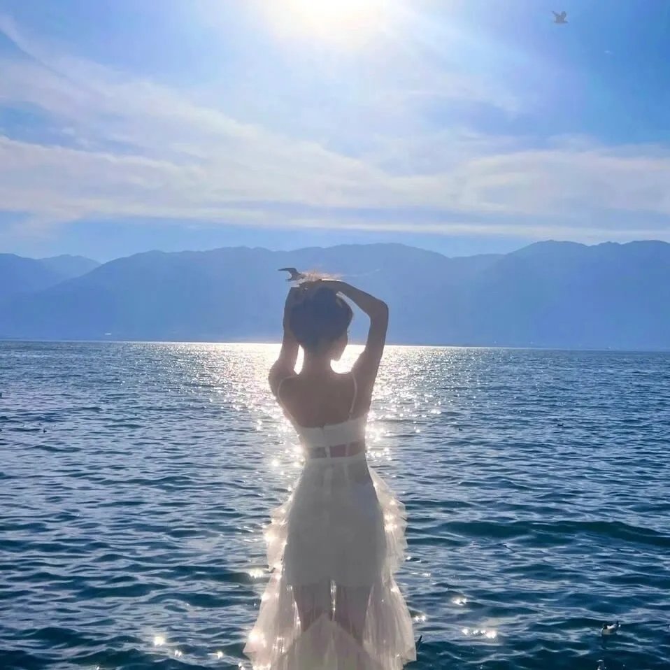 妻子喜欢玩偶熊，我掀桌了妻子玩偶里的秘密